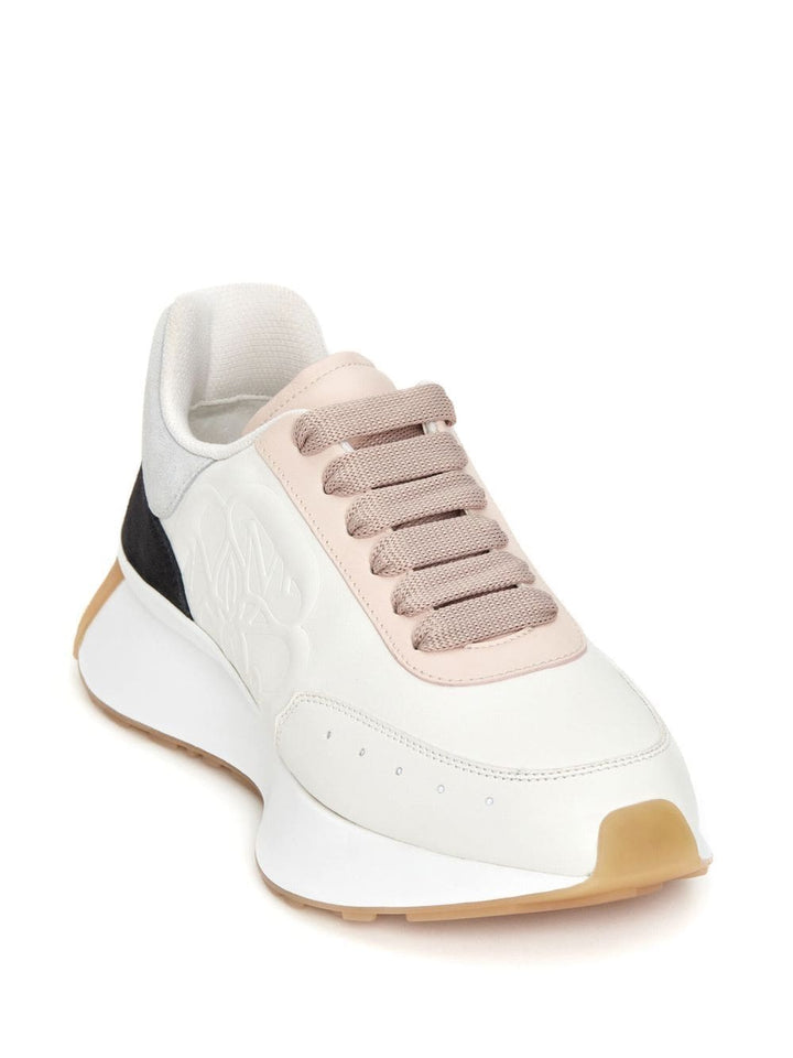 Alexander Mcqueen Sneakers 39 Alexander McQueen Sneakers White Alexander McQueen Sneakers White Brand